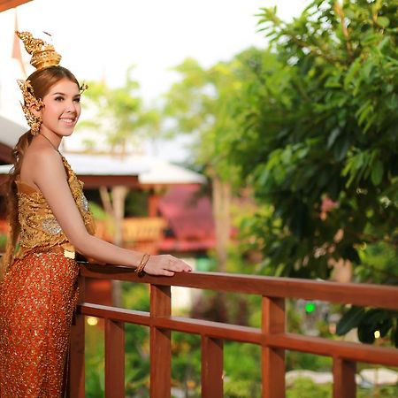 Sunlove Resort And Spa - Grand View Nakhon Pathom Exterior foto