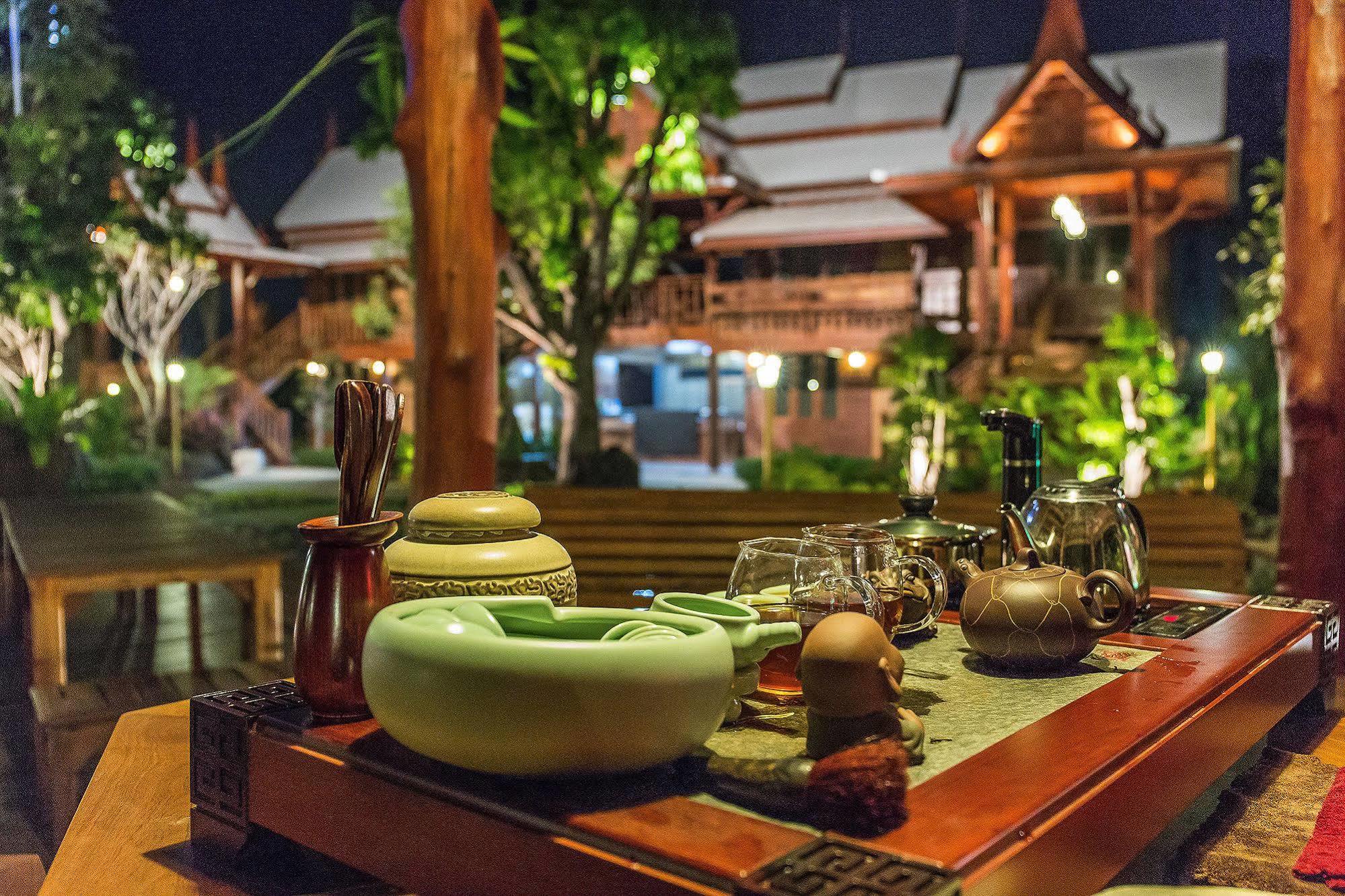 Sunlove Resort And Spa - Grand View Nakhon Pathom Exterior foto